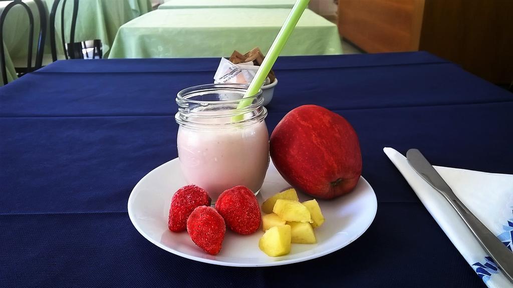 Hotel Montecarlo Nord 리미니 외부 사진